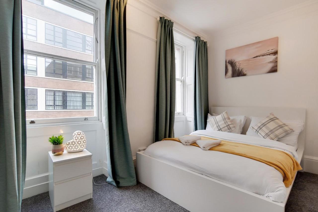 Mayfair Green Park Apartments London Bagian luar foto